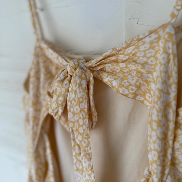 🌼 American Eagle | M | Floral Tie-Back Mini Dress | Yellow - Picture 6 of 8